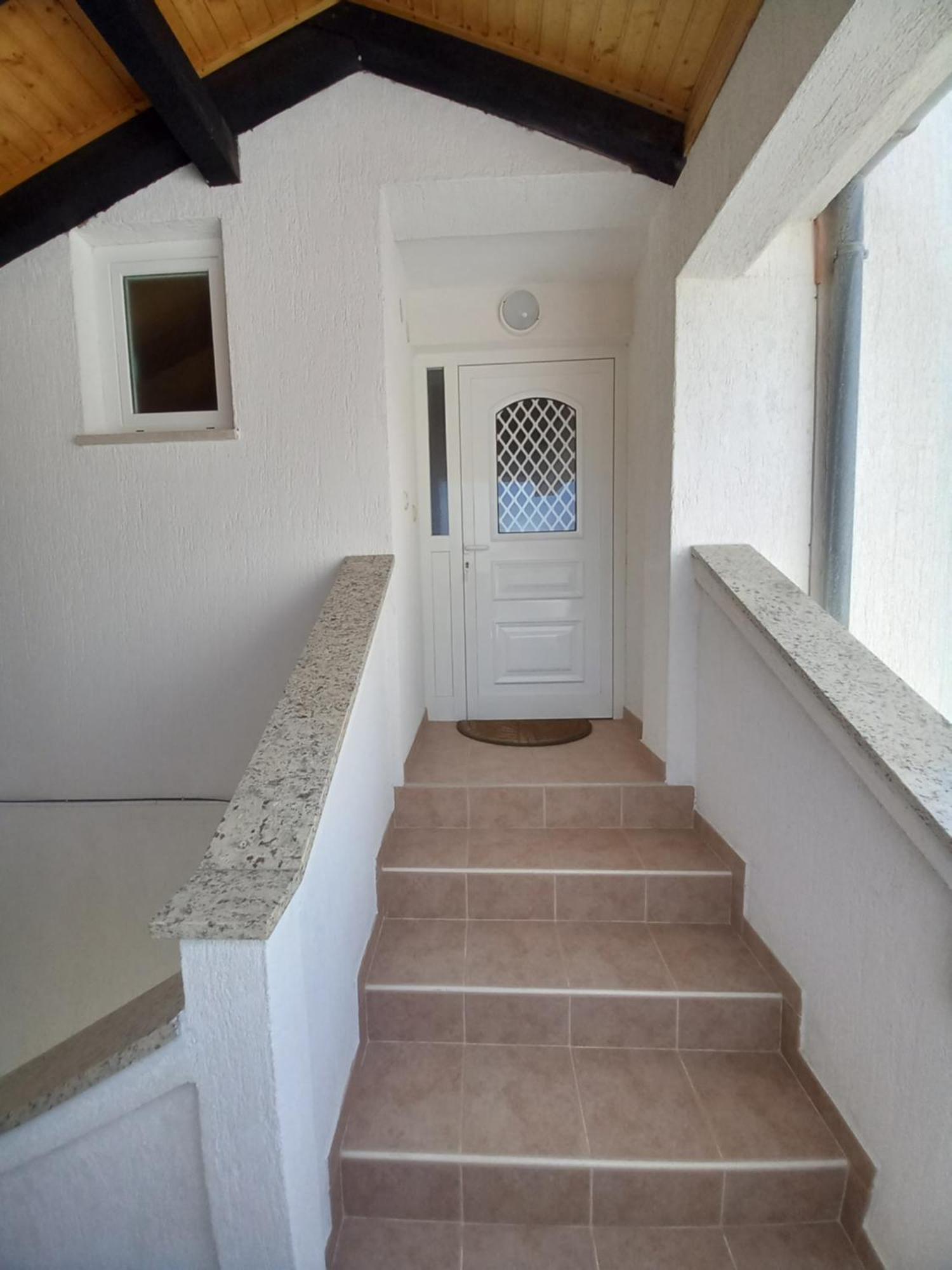 Apartment Preka Palit Exterior foto